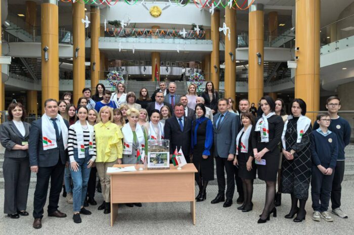 Монеты для уникального памятника