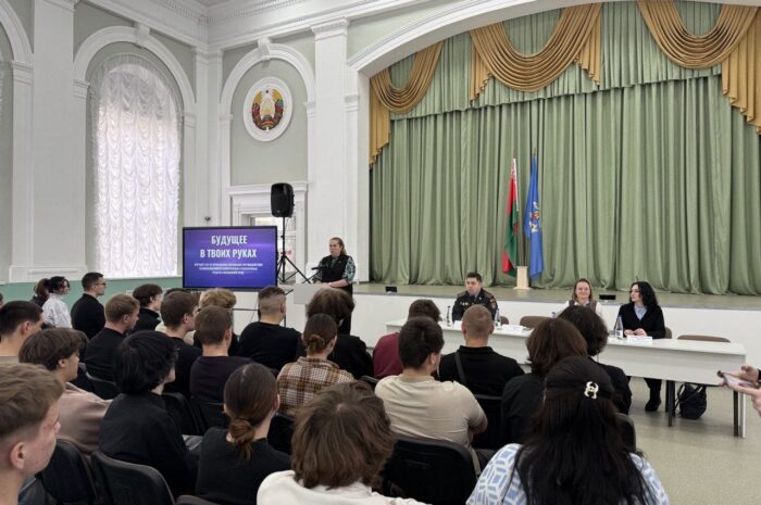 Круглый стол по профилактике наркомании «Будущее в твоих руках»