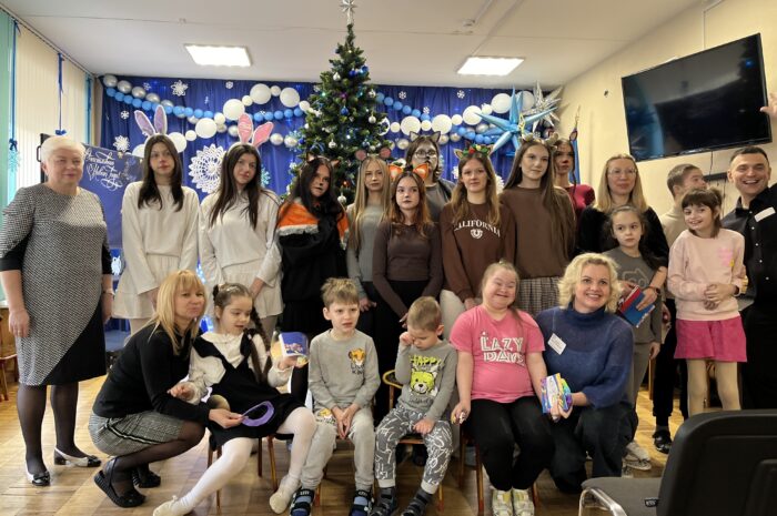 Новогодний праздник в центре коррекционно-развивающего обучения и реабилитации