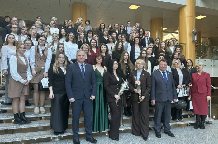 Красота и сила женского единства: как прошла акция «Женщины за будущее «Белой Руси»»