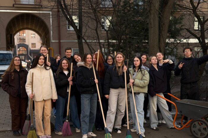 Минский политехнический колледж присоединился к республиканскому субботнику