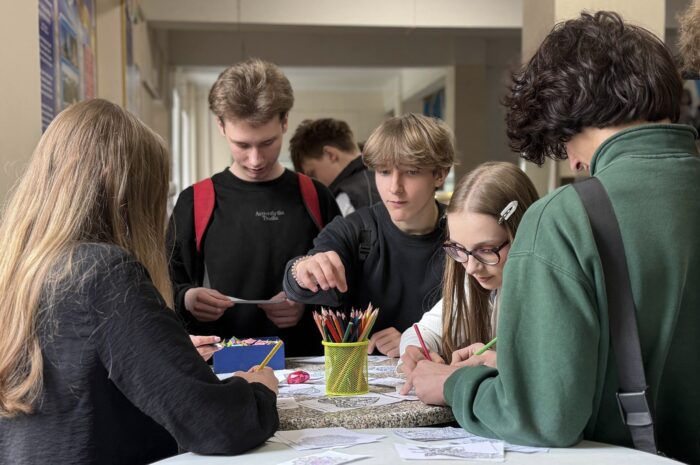 «Перезагрузка» в действии: в колледже прошла психологическая акция